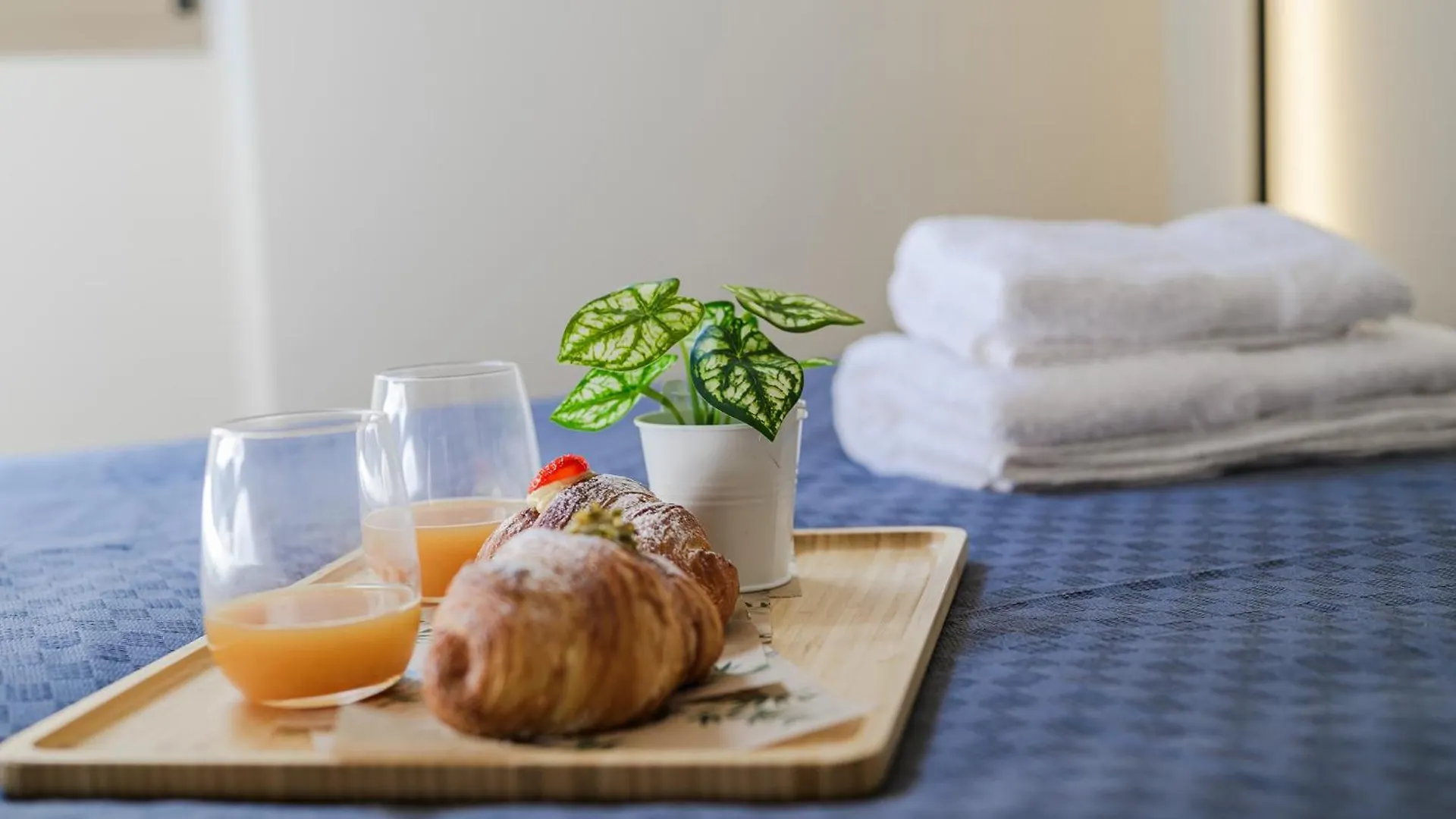 Luxury Suite Nel Cuore Di Milano 0*, Milan