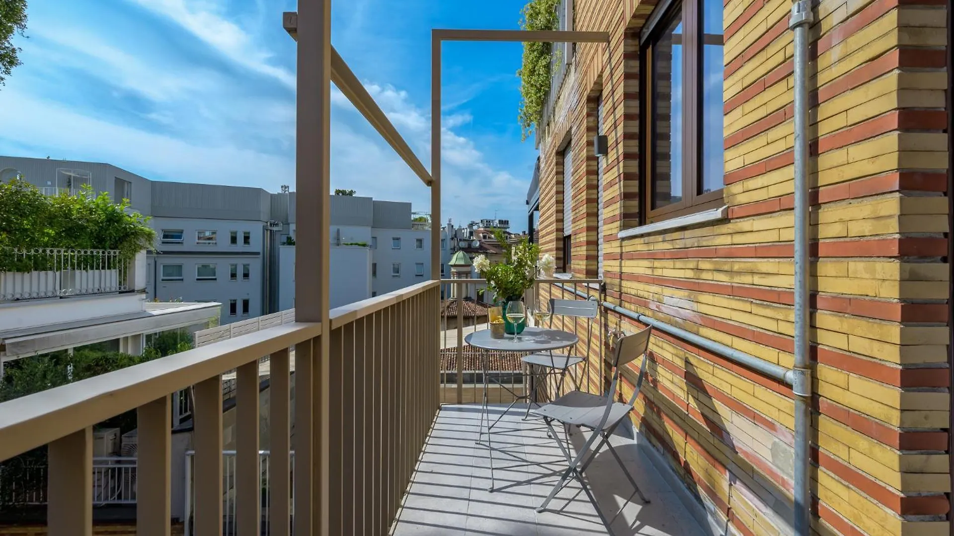 Luxury Suite Nel Cuore Di Milano 0*,  Olaszország